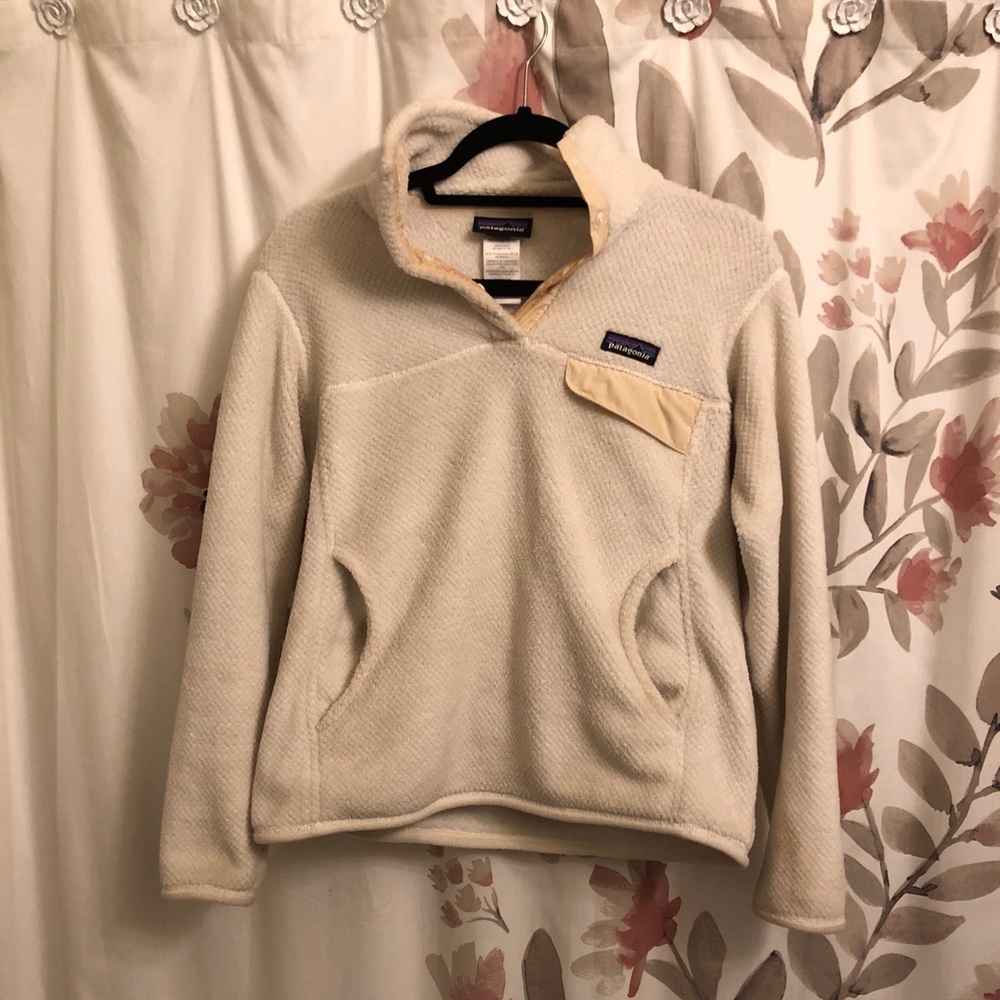 White Patagonia Snap-T Pullover